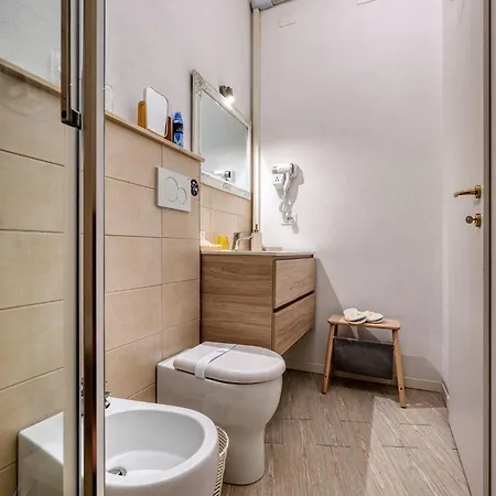 Your House Pensión 4*