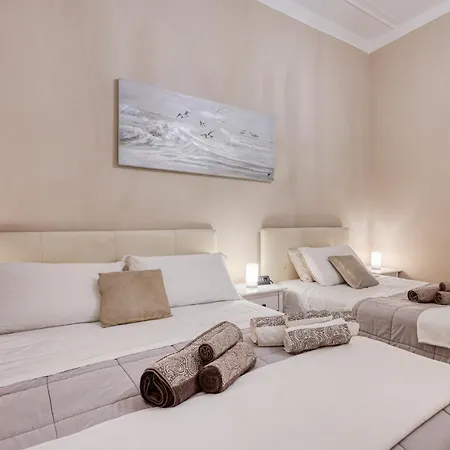 Your House 4* Génova