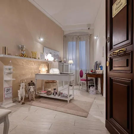 Gasthuis Your House 4*