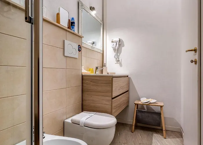 Your House Affittacamere 4*