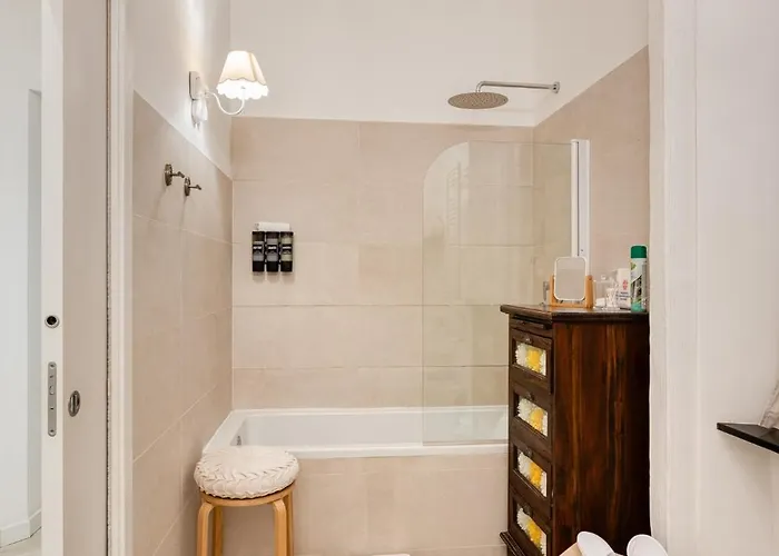 Affittacamere Your House