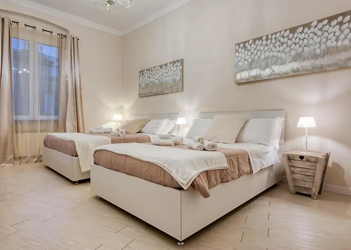 Your House Affittacamere 4*